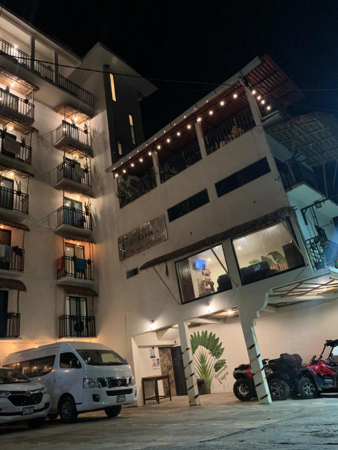Hotel Cafenaranja 실리트라 외부 사진